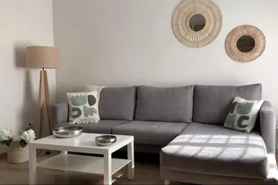 Image de Apartment in Malvarrosa beach: Ones de mar