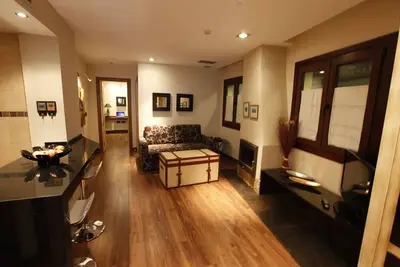 Image de Stylish self-catering for a city or mountain break