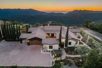 Image de Looking for a Peaceful Retreat? 320 Acre Ranch, Pool, and Ocean View