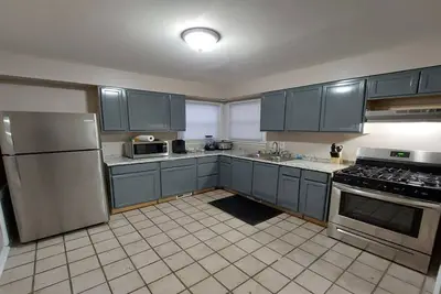 Image de 420 Jacuzzi Oasis - Events Allowed