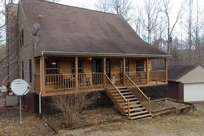 Image de Cabin. Hocking county, private, secluded. Family, Friends.