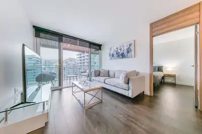 Image de D51 - Brand new, two bedroom apartment in Olympic Village