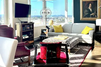 Image de Fifteen09 at Era-Dt 2 bedroom condo w/ Parking & Ocean View