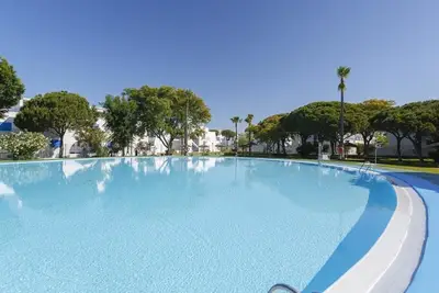 Image de Urb La Almadraba Chiclana de la Frontera by Ruralidays