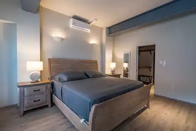 Image de The Yellow Penthouse