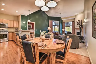 Image de Ski-In/Ski-Out! Cozy Bellaire Resort Retreat!
