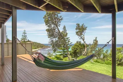 Image de Sticks By The Sea Sum