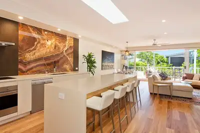 Image de Drifters Unit 4 - River views at tastefully decorated unit