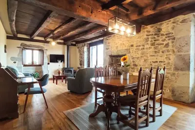 Image de Spacious, cozy house with views in Navarra