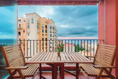 Image de Sunrise Dream View Watchtowers