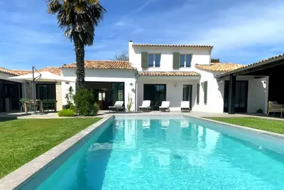 Image de New! Exceptionnelle villa au coeur de Saint Martin