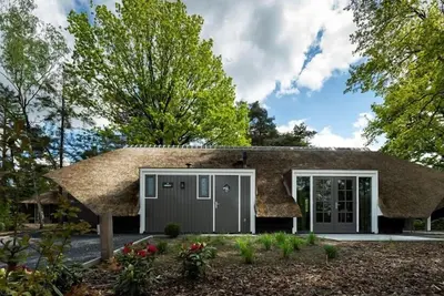 Sprielderbosch 10 in ruhiger Lage in einem Luxuspark in der Nähe von Garderen