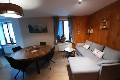 Image de Appartement proche activités de plein air, dans un endroit calme et apaisant.