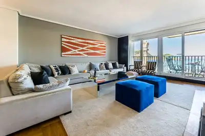 La Concha Beachview: 8 Pax Appartement supérieur. Première ligne de la plage. Vues à la mer
