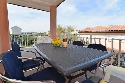 Image de Appartement de vacances pour 5 personnes env. 50 qmà Srima, Dalmatie (Nord de la Dalmatie)