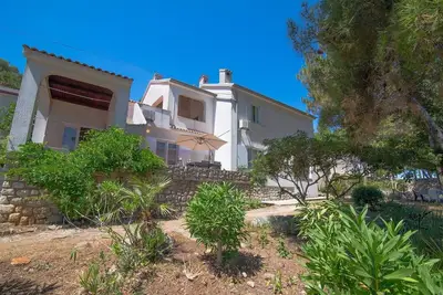 Image de Appartement de vacances Veli Losinj pour 1 - 4 personnes avec 2 chambres à coucher - Maison jumelée