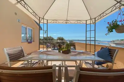 Image de Appartement de vacances pour 6 personnes env. 60 qmà Novigrad, Istrie (Istrische Riviera)