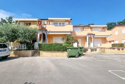 Image de Appartement de vacances Lovrecica pour 1 - 5 personnes avec 2 chambres à coucher - Appartement de va