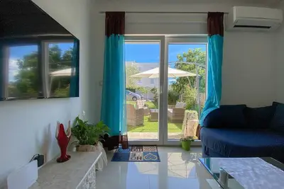 Image de Appartement de vacances pour 6 personnes env. 55 m²à Novigrad, Istrie (Côte ouest de l'Istrie)