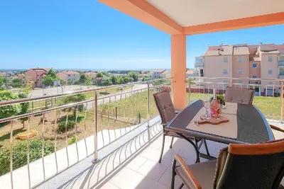 Image de Appartement de vacances pour 4 personnes env. 90 qmà Novigrad, Istrie (Istrische Riviera)