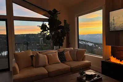 Image de Private Hot Tub • Epic Mountain & Ski Hill Views