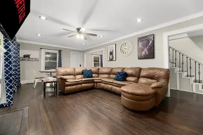 Image de Large “Maple Cottage” in Beautiful Gastonia Area