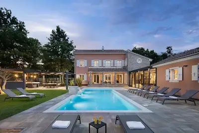 Image de Villa fantastique pour 14 personnes - pure détente