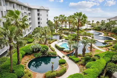 Image de 1401 SeaCrest ~ 4th Floor, 3br Villa Overlooking Pool and Beach!