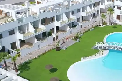 Image de Penthouse apartment with private sunny roof terrace (family friendly)