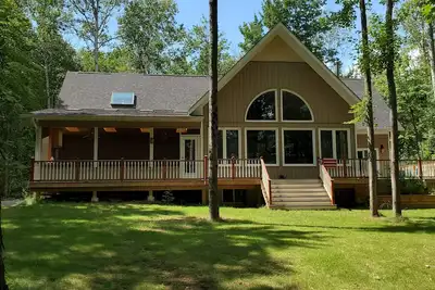 Image de Harmony on a quiet river bay