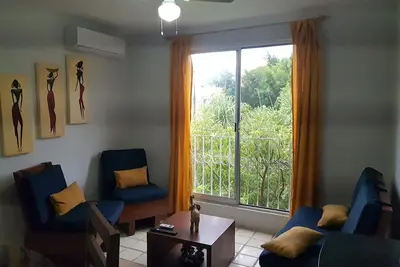 Image de Spacious and comfortable apartment