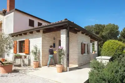 Image de Appartement pour 4  à Novigrad - près de la plage