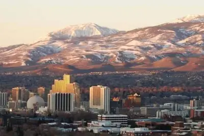 Image de Dt Reno - Cozy Home w\/Private Patio + Bbq Grill