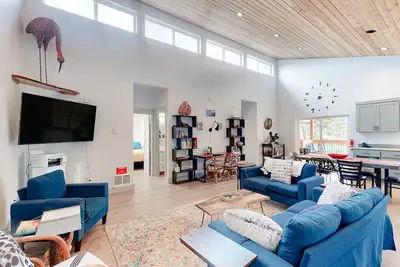 Image de Beachy, Dog-Friendly Home Near the Coast with Free WiFi & a Kitchenette