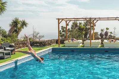 Image de Villa Finca Toledo accueillant les animaux domestiques avec piscine, terrasse, jardin et Wi-Fi