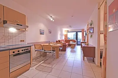 Image de Vacation apartment in the residence Am Hang 9 - partial lake view