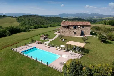 Image de Maison de vacances privée avec piscine privée, climatisation, Wifi, Tv, terrasse, vue panoramique