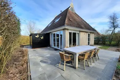 Image de Magnifique maison de vacances privée pour 8 personnes avec Wifi, Tv, terrasse et parking