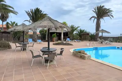 Image de Lovely 1-Bed Bungalow in Parque Holandés