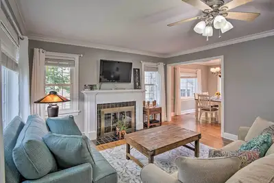 Image de Charming Tulsa Bungalow w/ Furnished Deck!