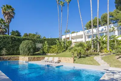 Image de Luxieuse villa de 6 chambres vue mer! !