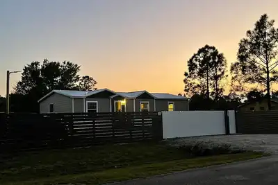 Image de Rancho Los Pinos Pool Tiki/Private backyard & boat parking to have fun and relax