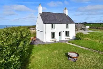 Image de Ger y Porth - Trois Chambres Maison, Couchages 6