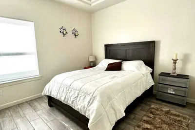 Image de Luxorous, stylish condo near Medical/south Mcallen