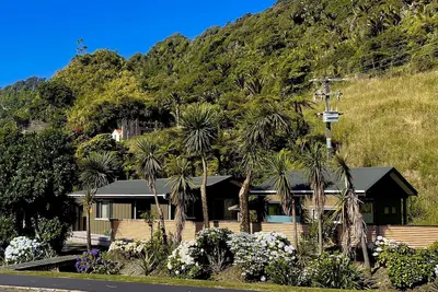 Image de Paparoa Cottage