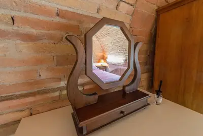 Image de A Quiet Apt in the Center of the Historic District