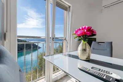 Image de Sunny Apartment Maslina