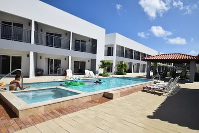 Image de 20%Off Calla Lily Condo Arena at Eagle Beach