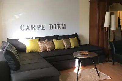 Image de Jewel with private parking space in a perfect location - city, university, bus, train station