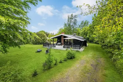 Image de Belle maison à Glesborg avec WiFi